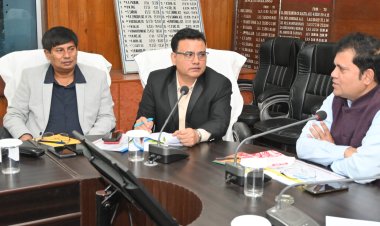 দৰঙত জলজীৱন মিছন আৰু জলশক্তি অভিযানৰ অগ্ৰগতিৰ পৰ্যালোচনা