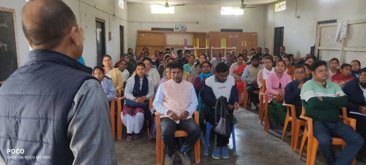 ছিপাঝাৰত প্ৰাক্ শৈশৱকালীন শিশুৰ যতন আৰু শিক্ষা প্ৰশিক্ষণ