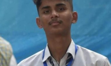 পথ দুৰ্ঘটনা নিহত হোৱা  ছিপাঝাৰৰ দুমুনিচকীৰ ৰিবৰাজ হুচেইন   জানজা নামাজ সম্পন্ন হয়। 